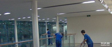 佛山市專業地毯清洗公司 全方位保潔服務，打造潔凈健康空間